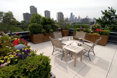 66款最新最漂亮露天阳台花园设计-阳台花园装修效果图大全